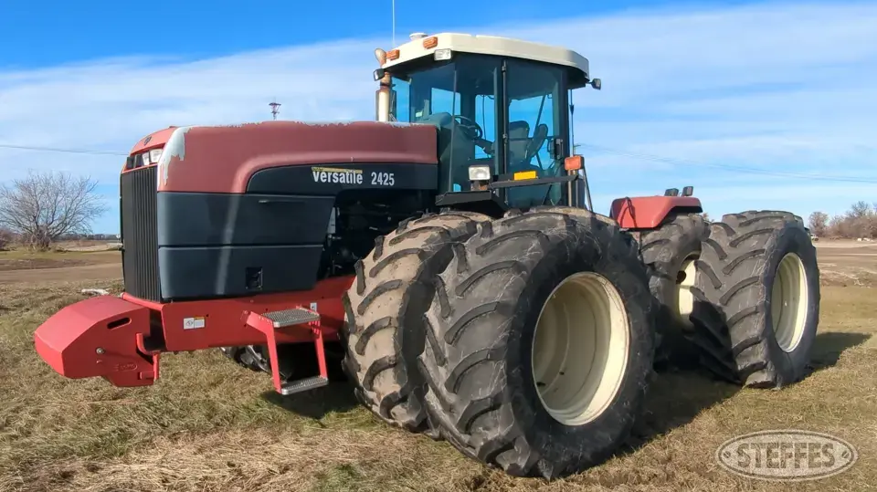 2002 Buhler Versatile 2425 4WD Tractor
