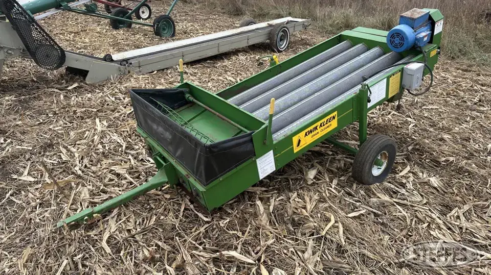 Kwik Kleen 572 Grain Cleaner