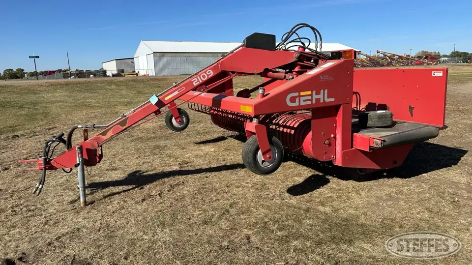 2006 Gehl 2109 Bale Handling