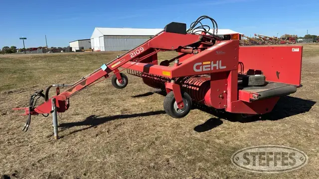 2006 Gehl 2109