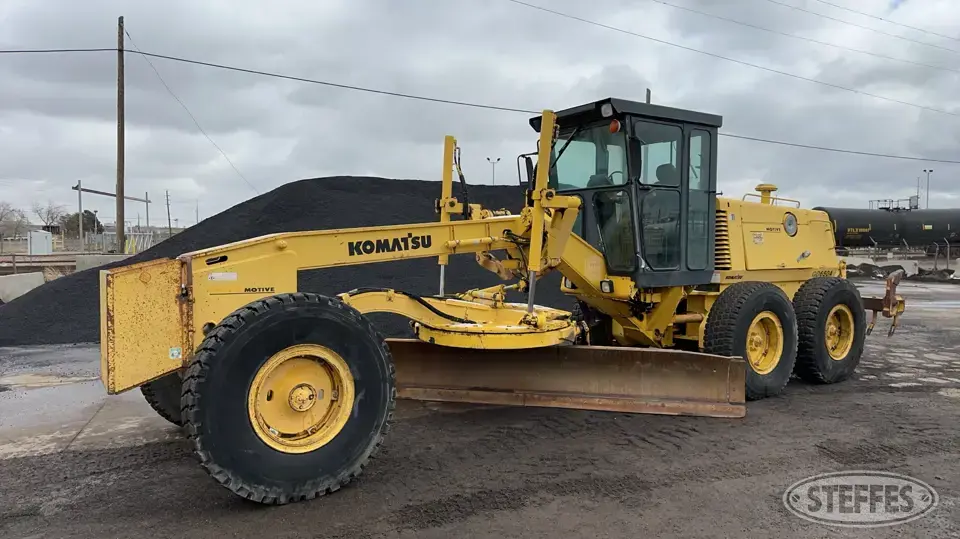 1996 Komatsu GD650A-2C Motor Grader