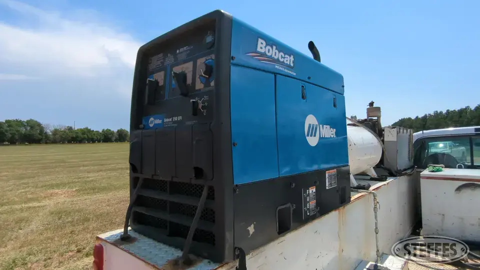 Miller Bobcat 250 EFI Welding