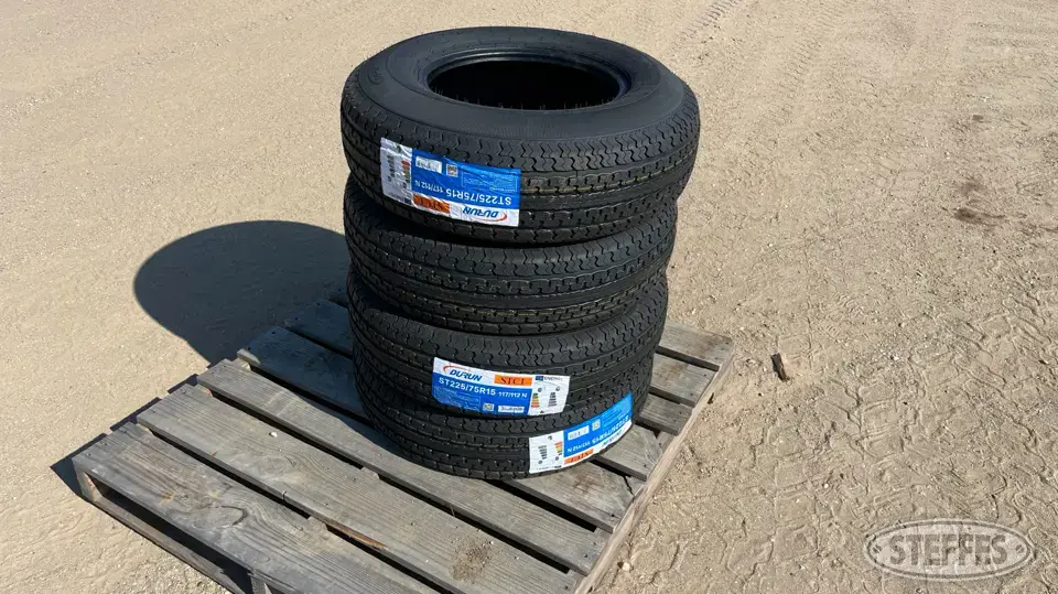 (4) Durun ST225/75R15 tires Truck Tire