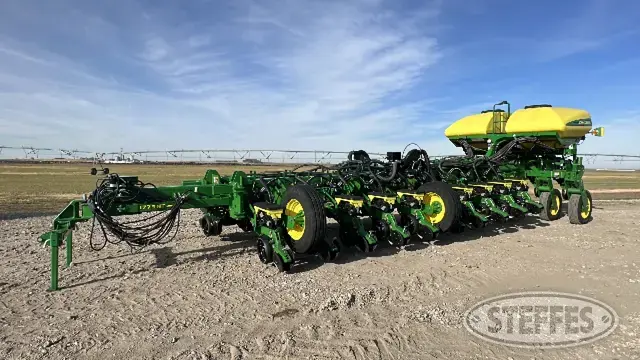 2020 John Deere 1775NT