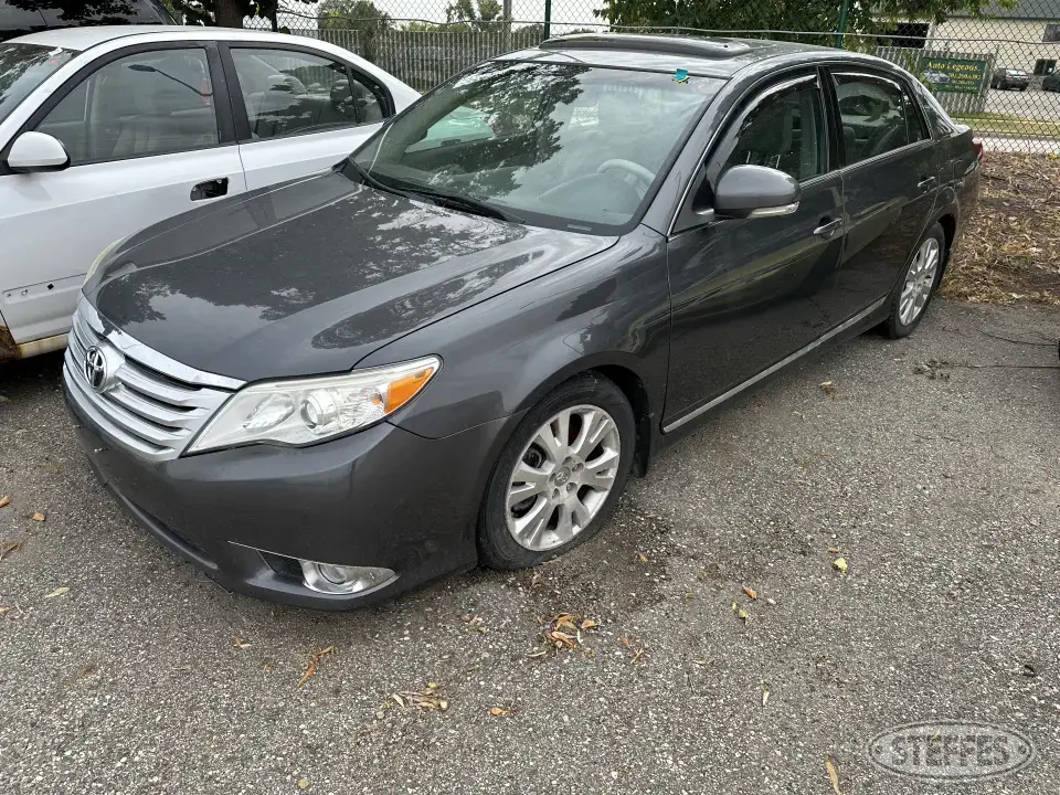 2012 Toyota Avalon Car