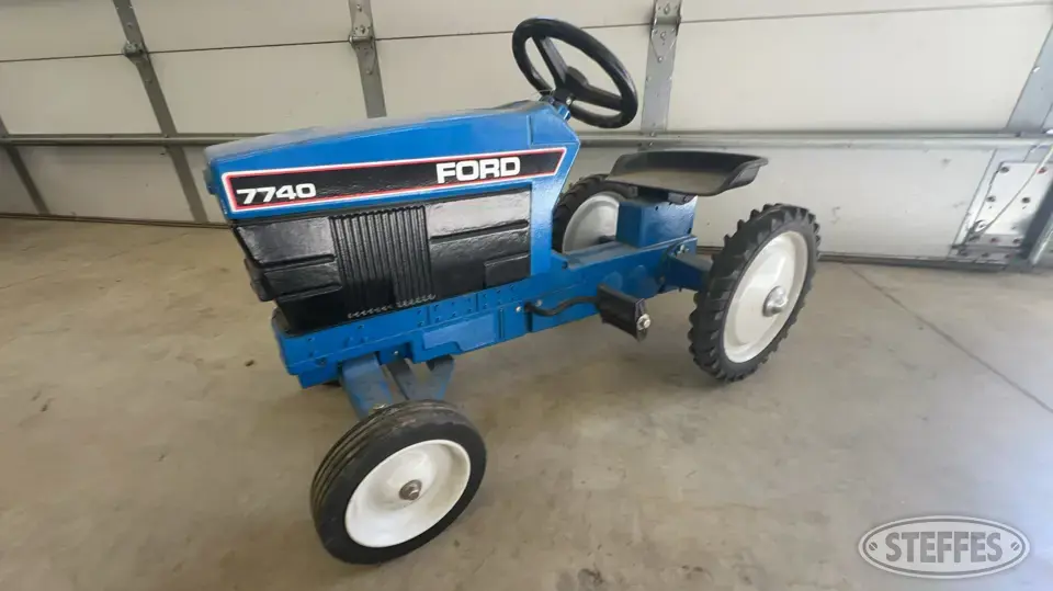 Ford 7740 Personal Property