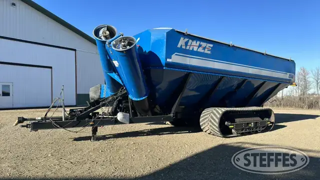 2013 Kinze 1500