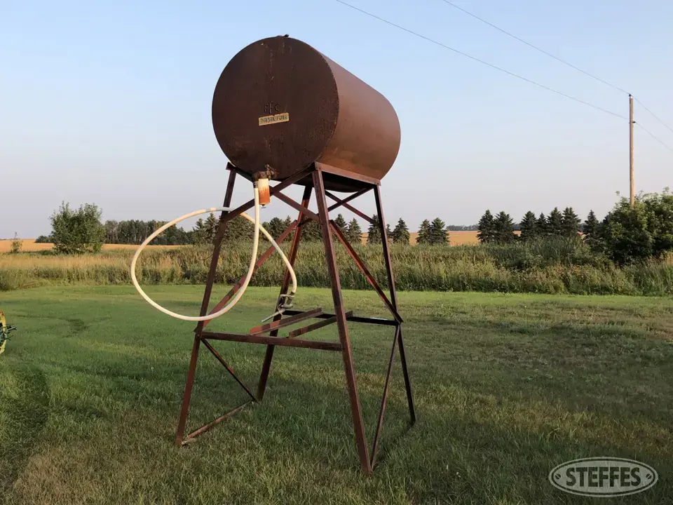 300 gal. fuel tank & stand