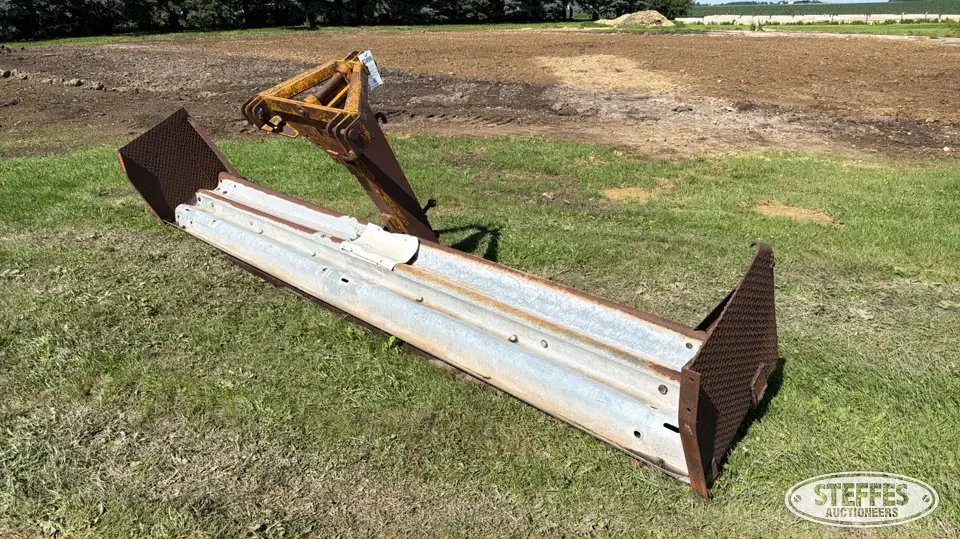 Shop-built box blade