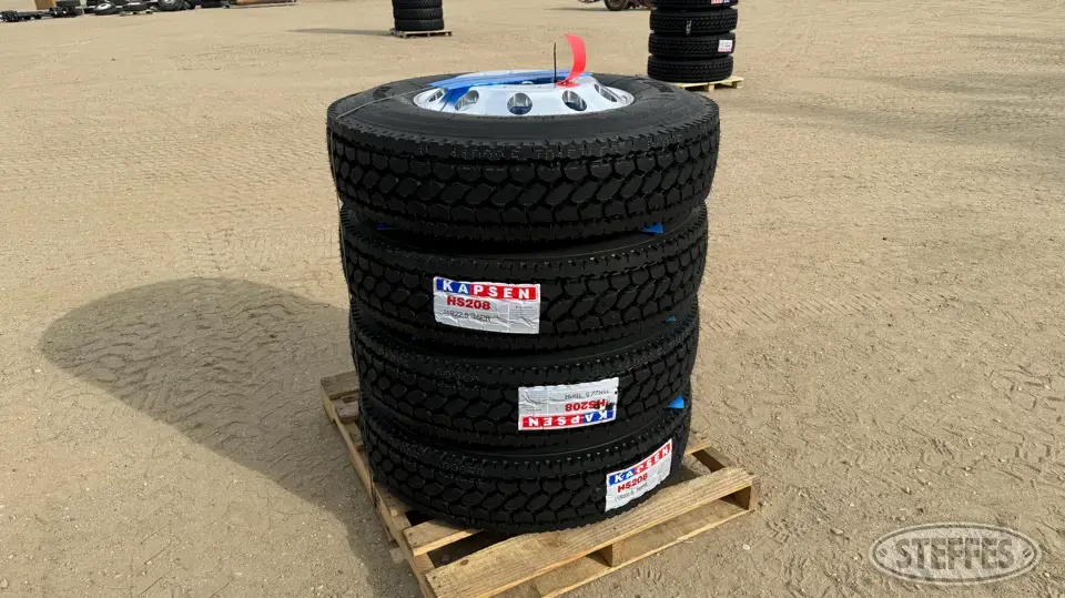 (4) Kapsen HS208 11R22.5 Tires Truck Tire