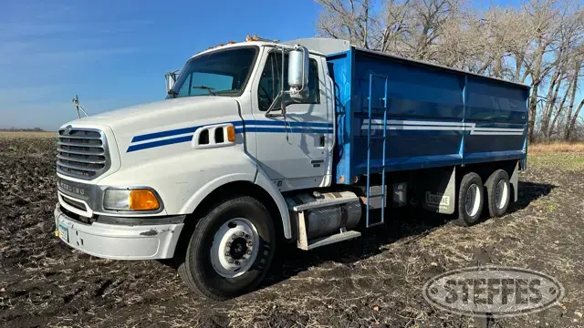2005 Sterling AT9500