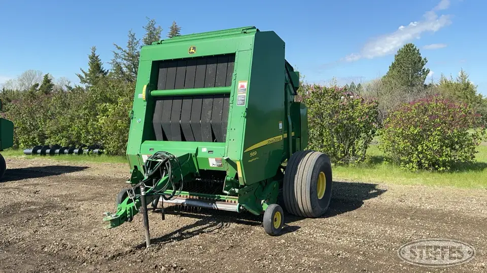 2014 John Deere 569 Round Baler