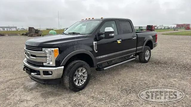2017 Ford Super Duty F-350 Lariat