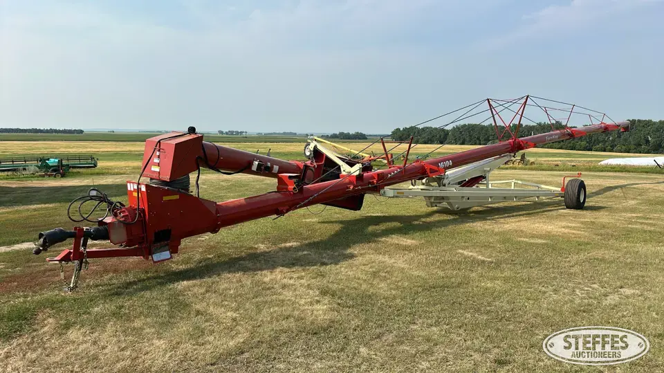 Farm King 16104 Swing Hopper Auger