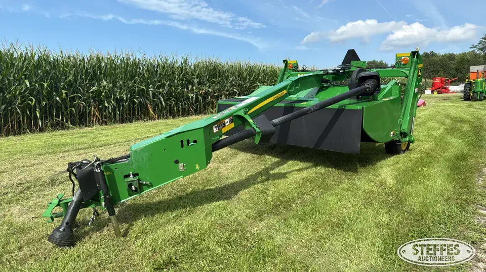 John Deere 630 Mower Conditioner