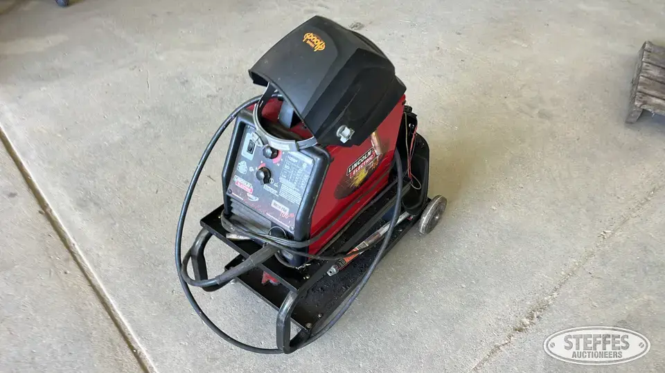 Lincoln Weld Pak 100 HD Welding