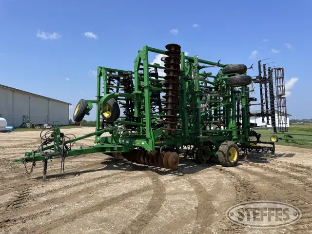 2012 John Deere 2310