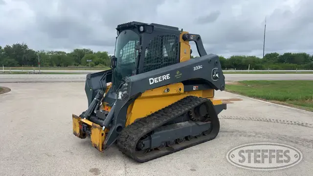 2020 Deere 333G