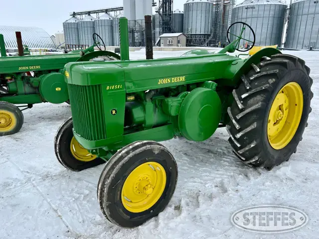 1949 John Deere R