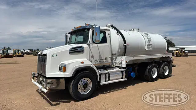 2018 Western Star 4700SB 80 bbl.