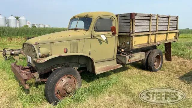 1942 Chevrolet G7107