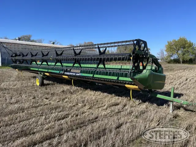 2004 John Deere 936D