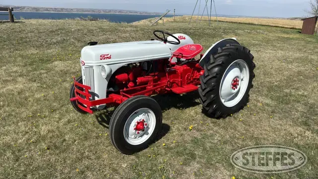 Ford 8N