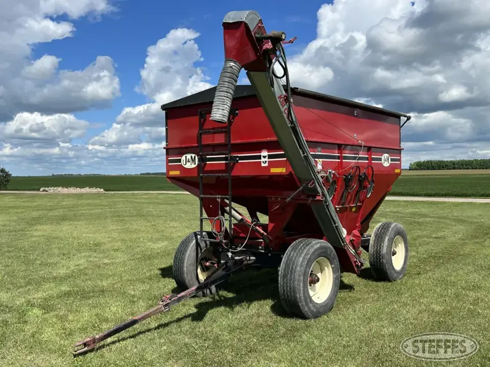 J&M 385 Bulk Seed Tender Trailer