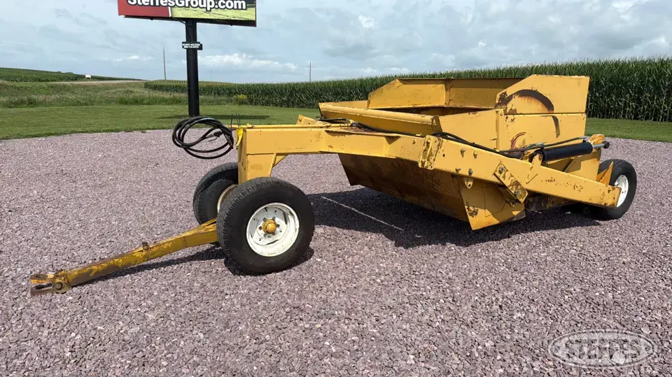 Eversman 700 Pull Scraper