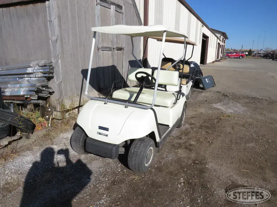2001 Yamaha Golf Cart