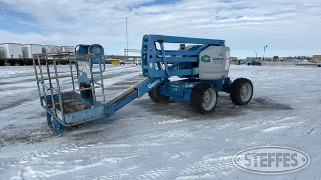 2008 Genie Z45-25J