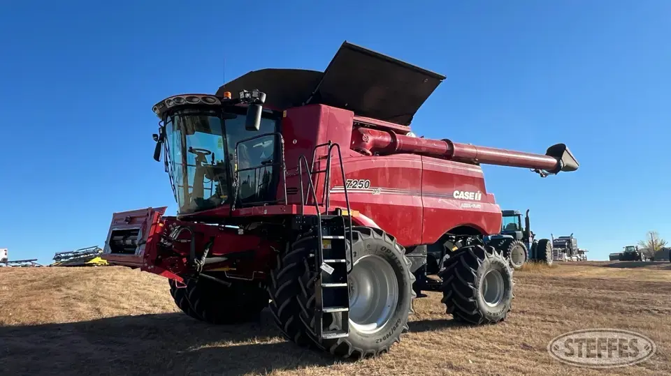 2023 Case IH 7250 Combine