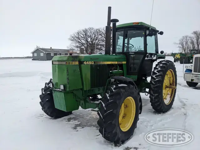 1984 John Deere 4450