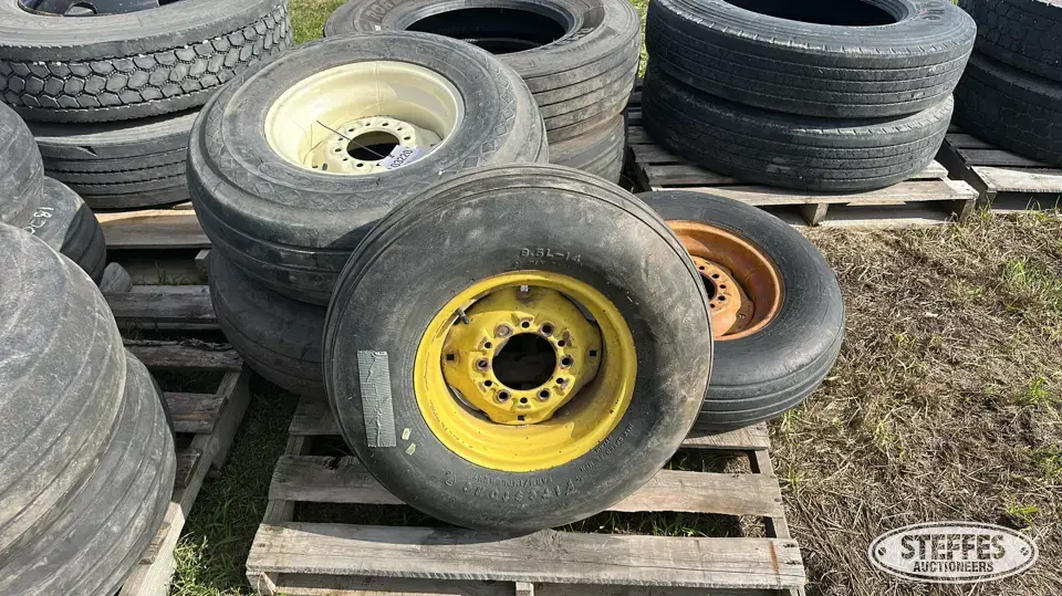 (4) Implement tires Tractor-Implement Tire