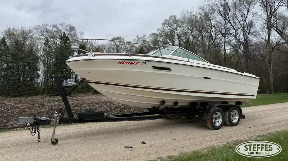 1978 Sea Ray boat