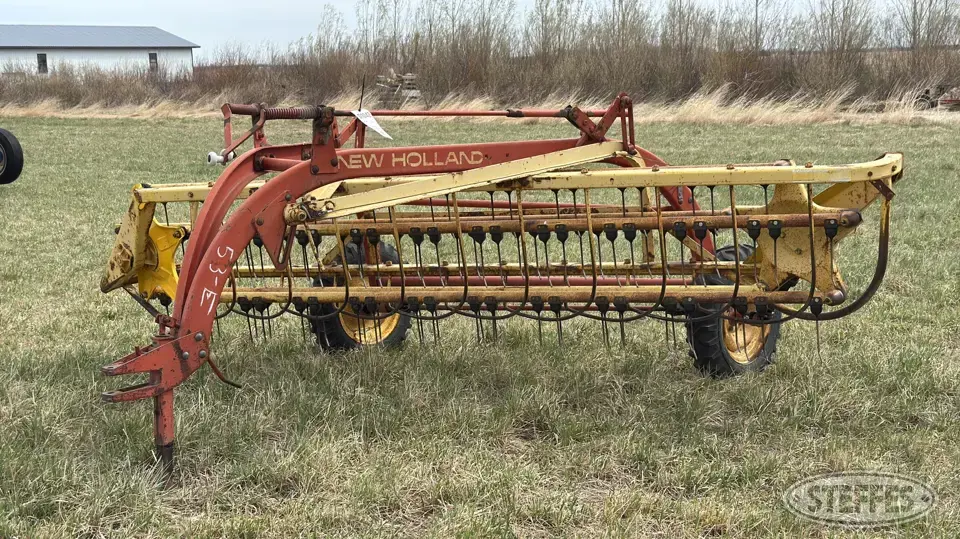 New Holland 258 Rolabar Rake