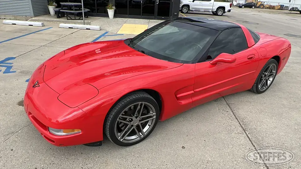 1999 Chevrolet Corvette Car