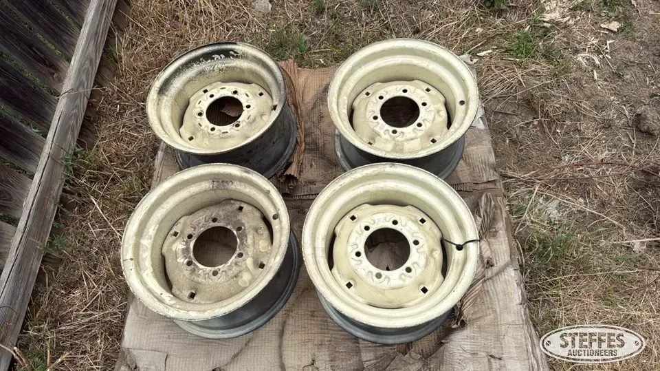 (4) Implement wheels Truck-Trailer Part