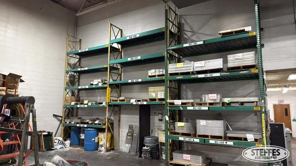 Pallet racking Storage and Bench