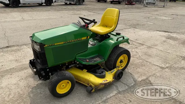 2002 John Deere 445