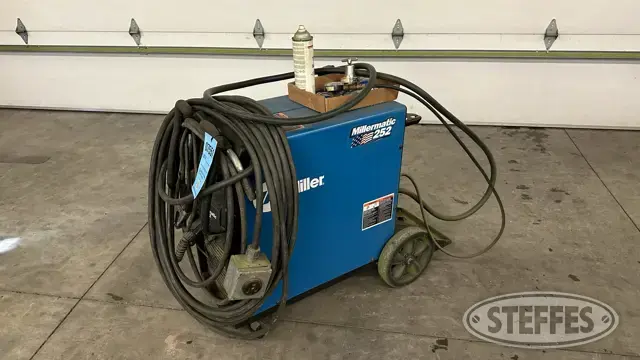 Miller Millermatic 252