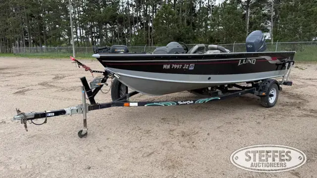 2004 Lund Mr. Pike 16
