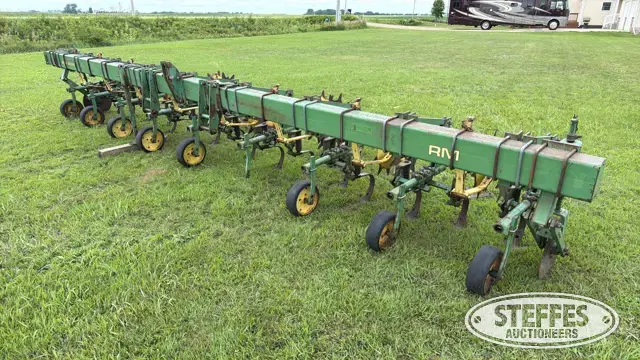 John Deere RM