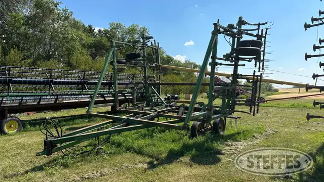 John Deere 1600