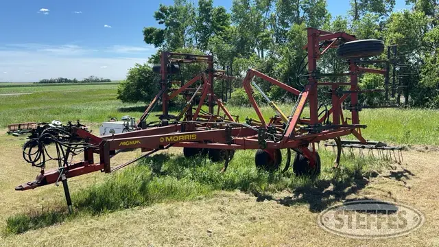 Morris Magnum CP725