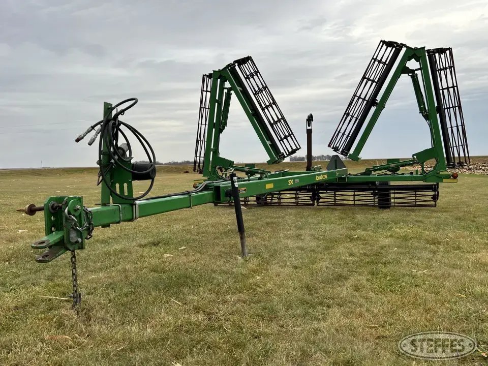 2007 John Deere 200 Soil Finisher