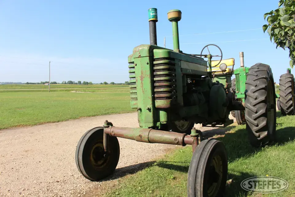 1948 John Deere G Collectible Show Tractors-Stationary Engine