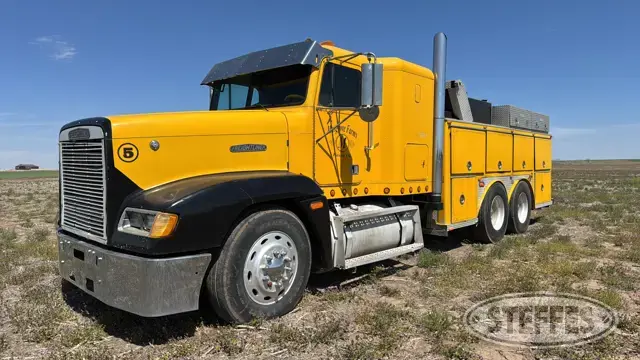1992 Freightliner FLD120