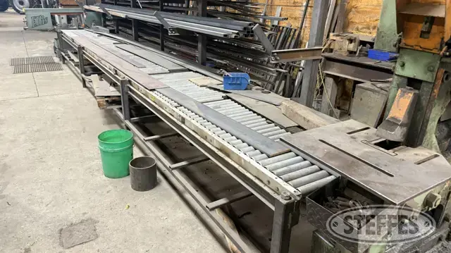 Roller table