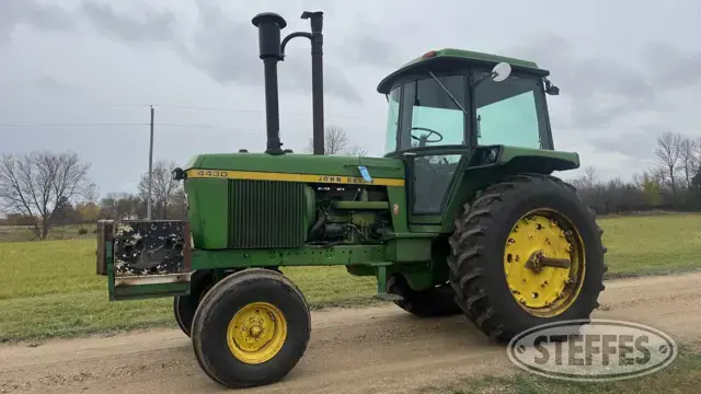 1973 John Deere 4430